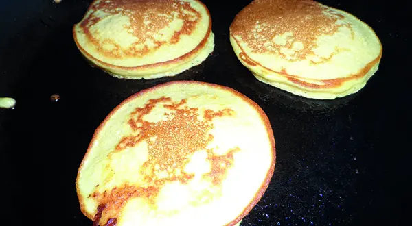 Les blinis à la farine de pois chiche de Paulette
