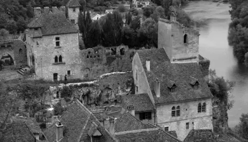 Un village du Lot, sur les pas d’André Breton