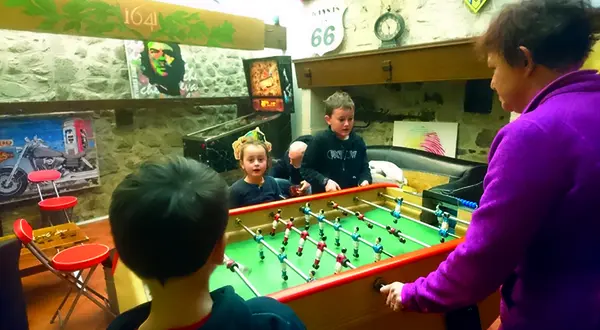 Le Bar d’ânes à Ussel