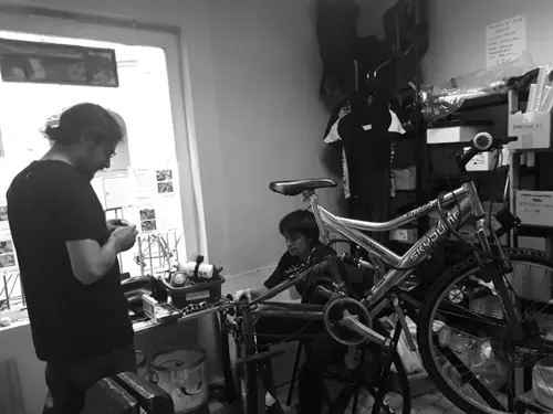 À bicyclette : l’atelier