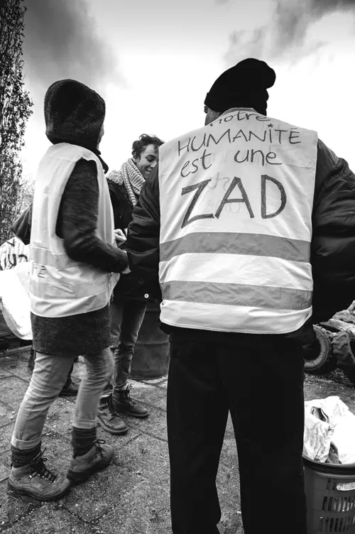 Les gilets jaunes de Naves